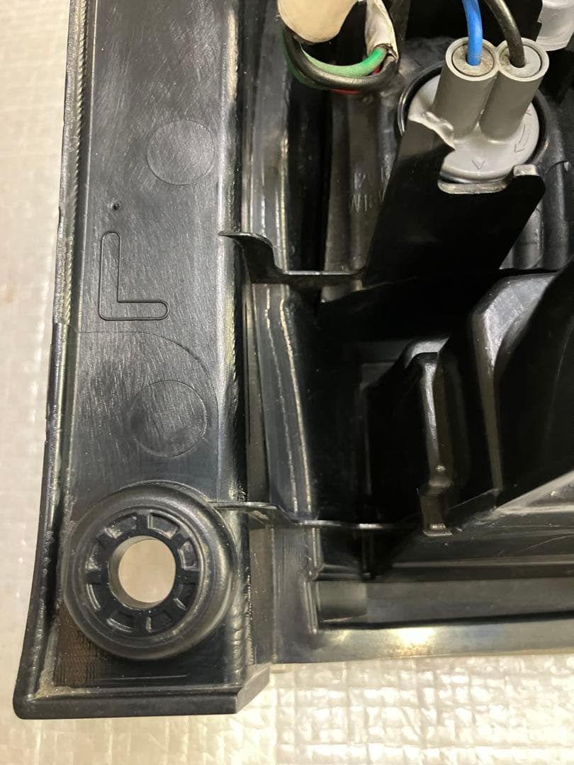 ♦︎ダイハツ★タントカスタムLA600S左純正テール★インナーブラックタイプ★