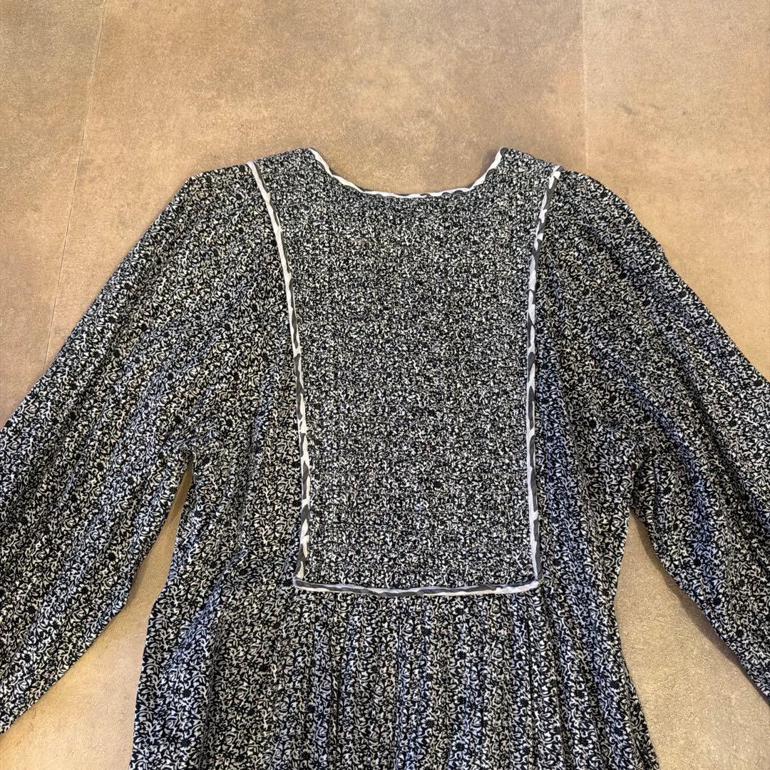 Sara mallika フラワープリント ロングドレス