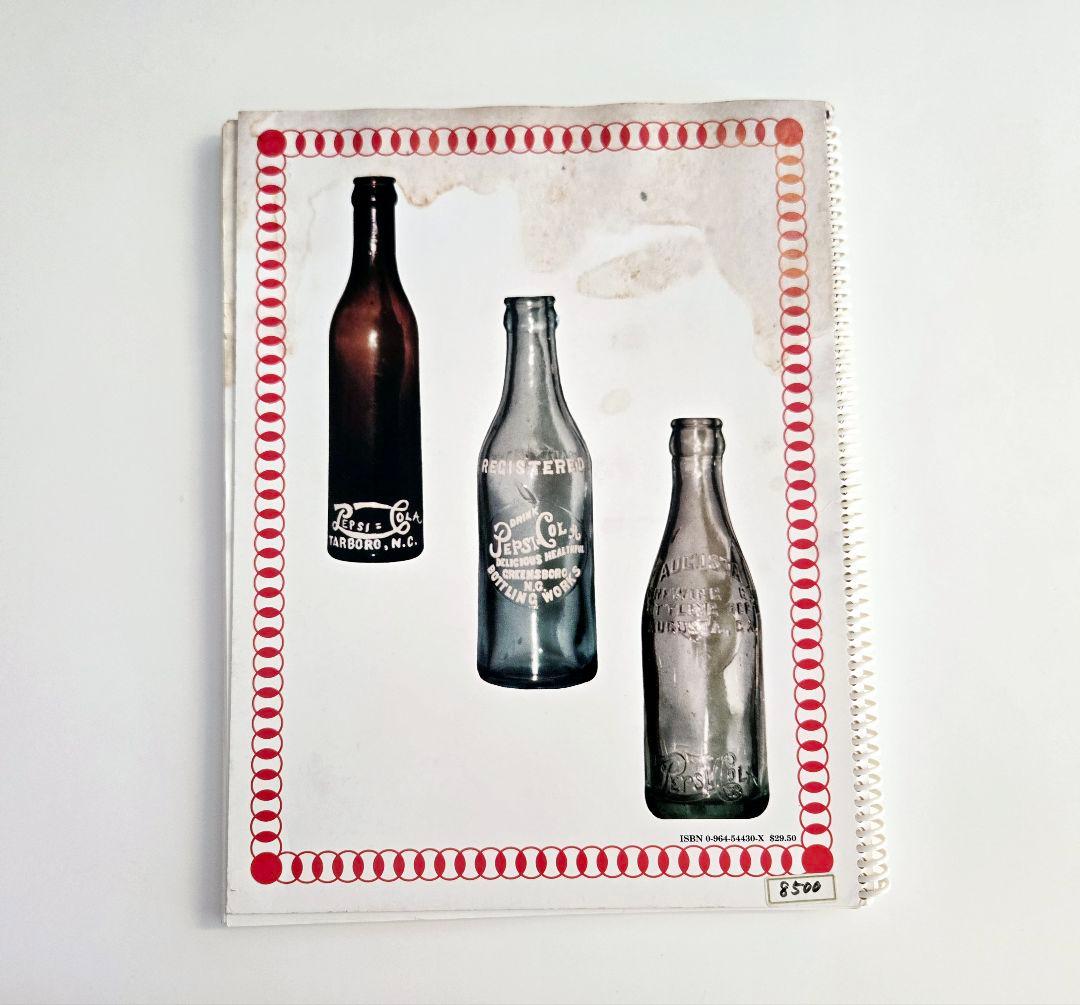 洋書 PEPSI COLA BOTTLES COLLECTORS GUIDE