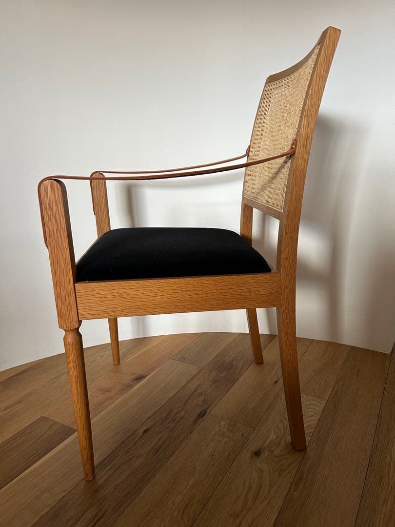 WOHL HUTTE ヴォール ヒュッテ Tou arm chair ダイニング