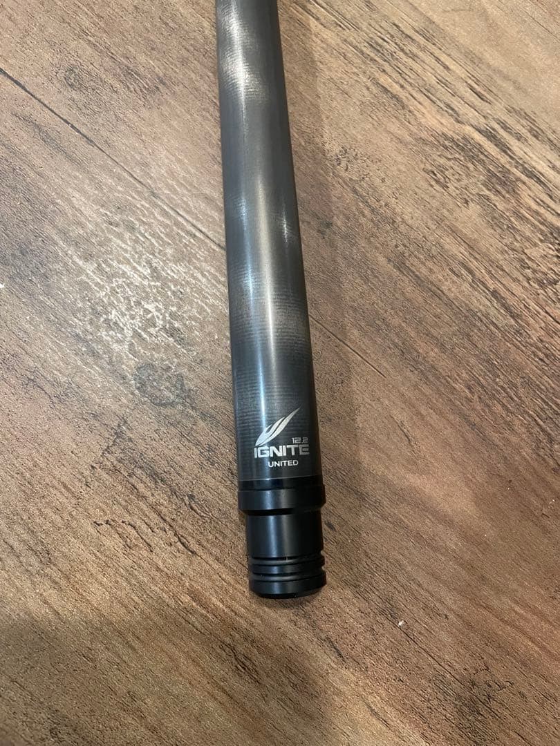 IGNITE UNITED ビリヤードキュー 黒/青