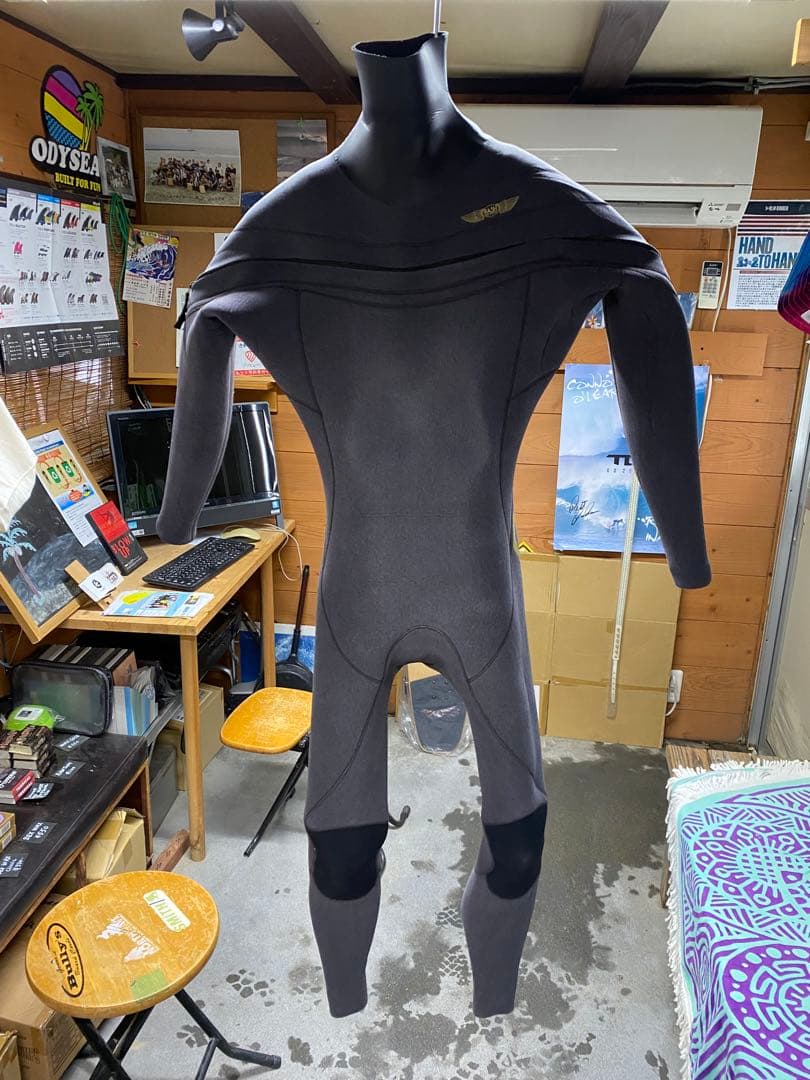 RASH セミドライ　ウエットスーツ