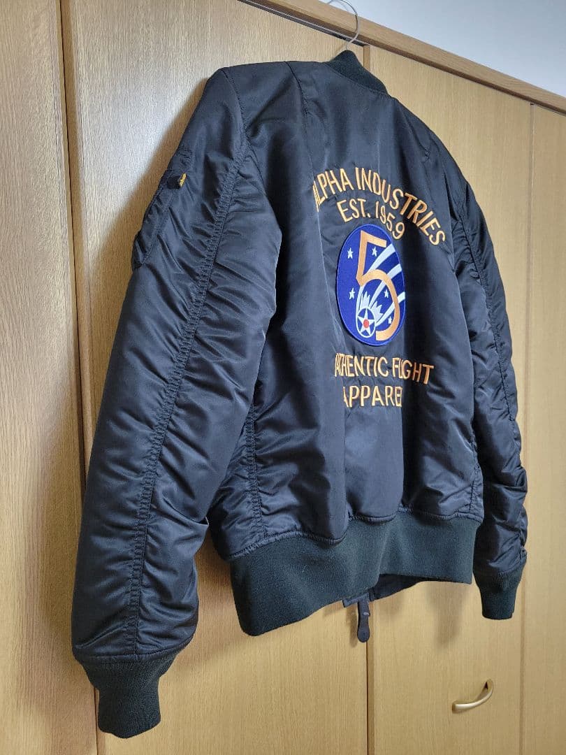 【美品】ALPHA INDUSTRIES✨MA-1✨第５空軍✨Mサイズ