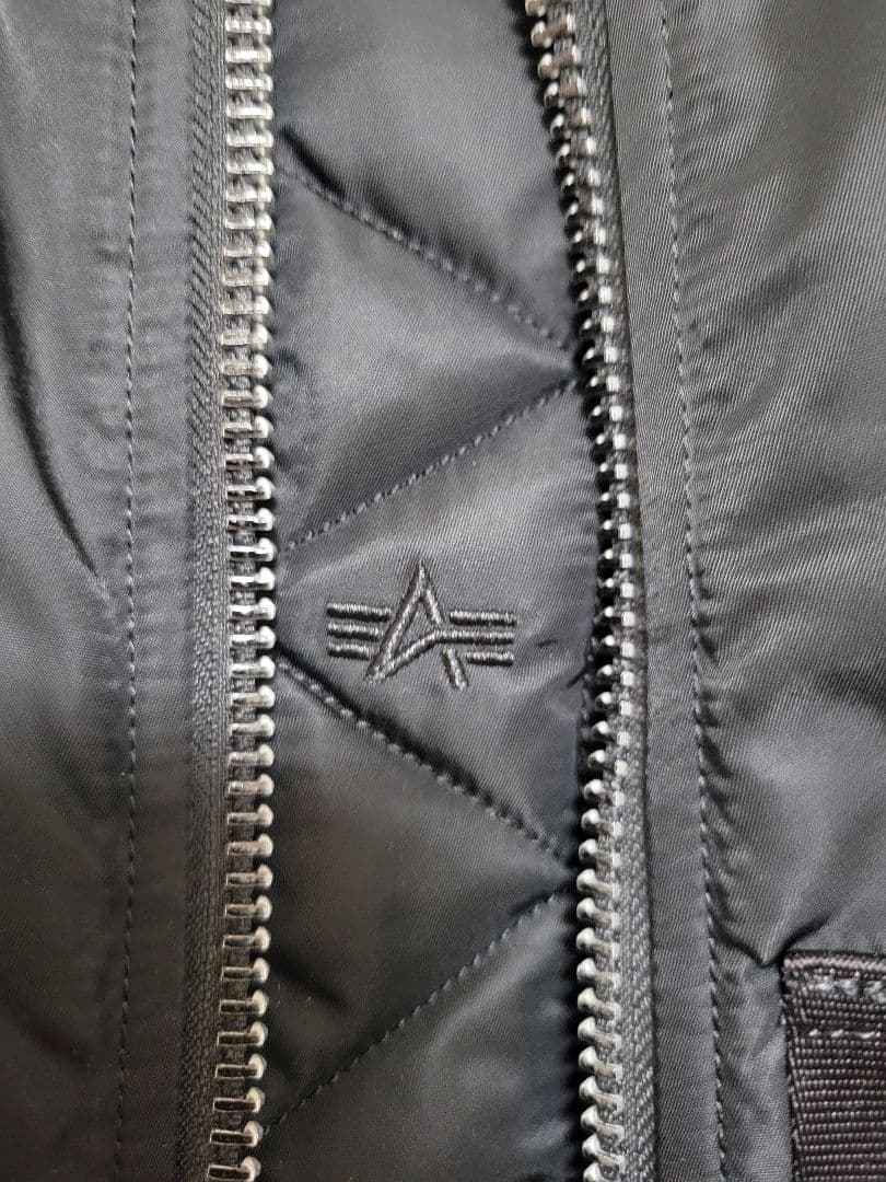 【美品】ALPHA INDUSTRIES✨MA-1✨第５空軍✨Mサイズ