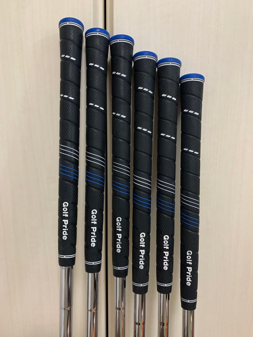 ミズノプロ　221 PW〜5i ➕ツアーb xパールホワイト2スリーブ