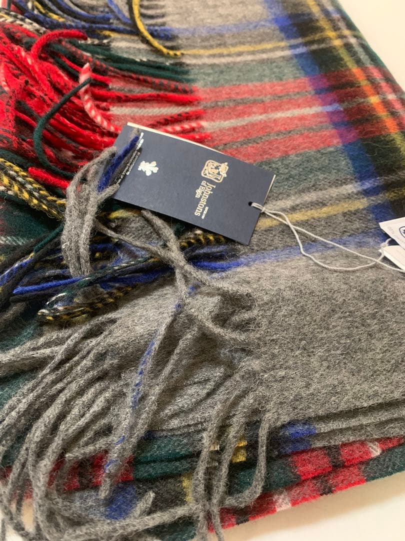 く*ん様 johnstons of Elginフリンジマフラーグレースチュワート