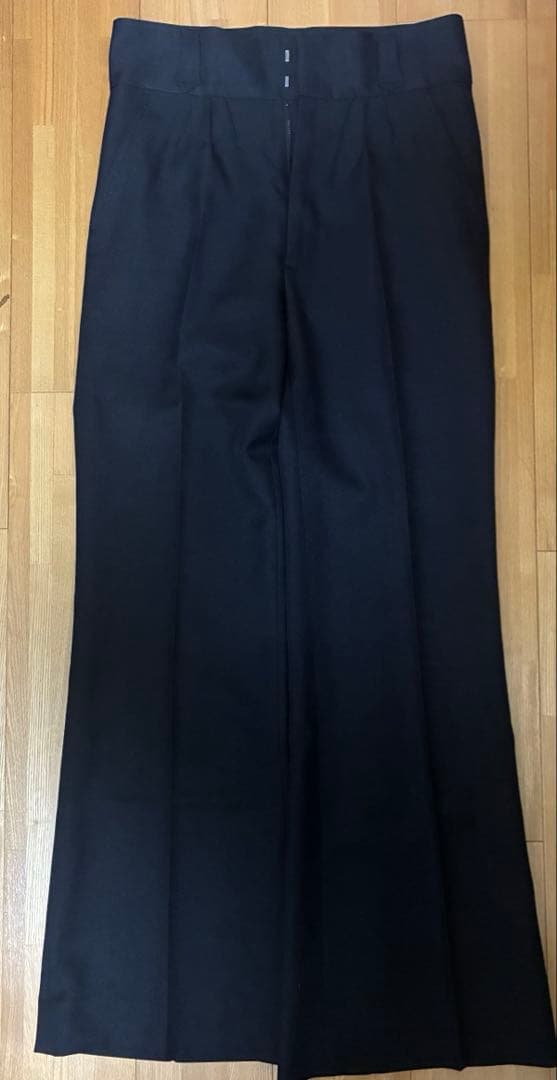 【完売品】SHIKITARI フレア スラックス