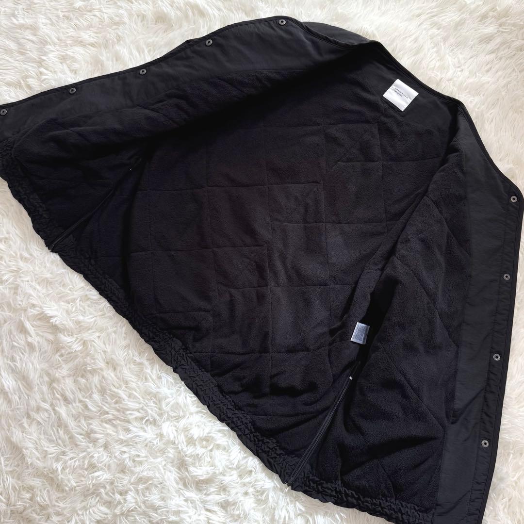 北欧暮らしの道具店 「ふんわり軽くてあったかい」洗えるショート丈コート 黒