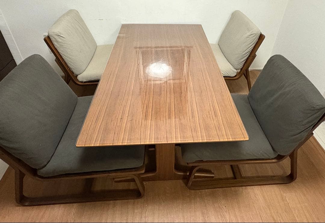 無印良品 リビングでもダイニングでもつかえる テーブル 幅150cm