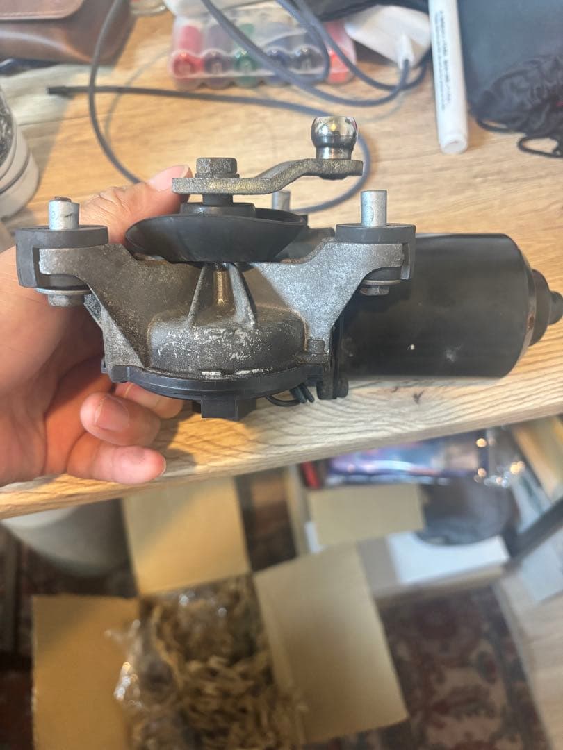 ランクル80 フロントワイパーモーター