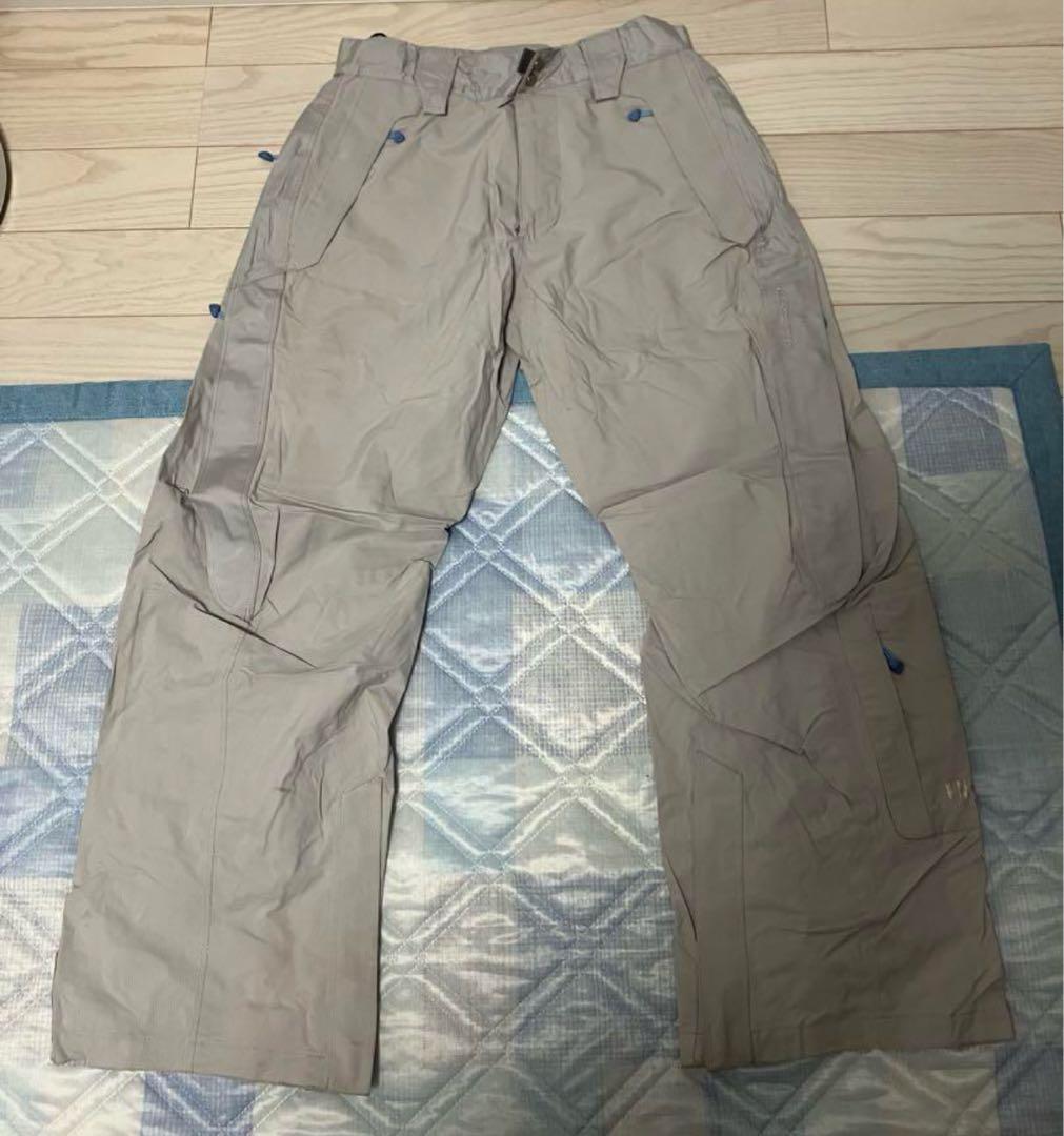 女性用スノーボードウェアL 水色 パンツＬH／H （少しお値下げ可能です！）