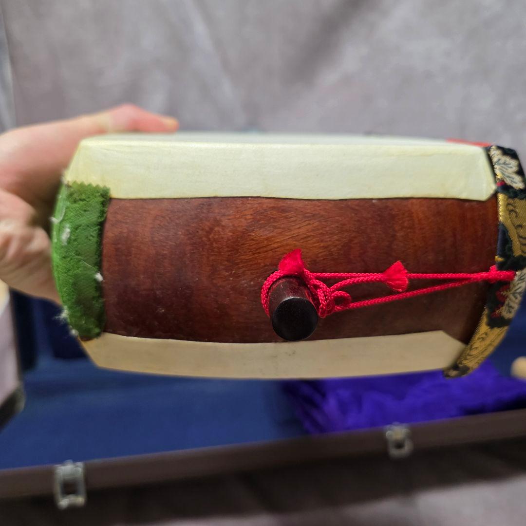 三味線ハードケース付き 新品弦３本・布カバーつき　楽器　和楽器　音楽　趣味