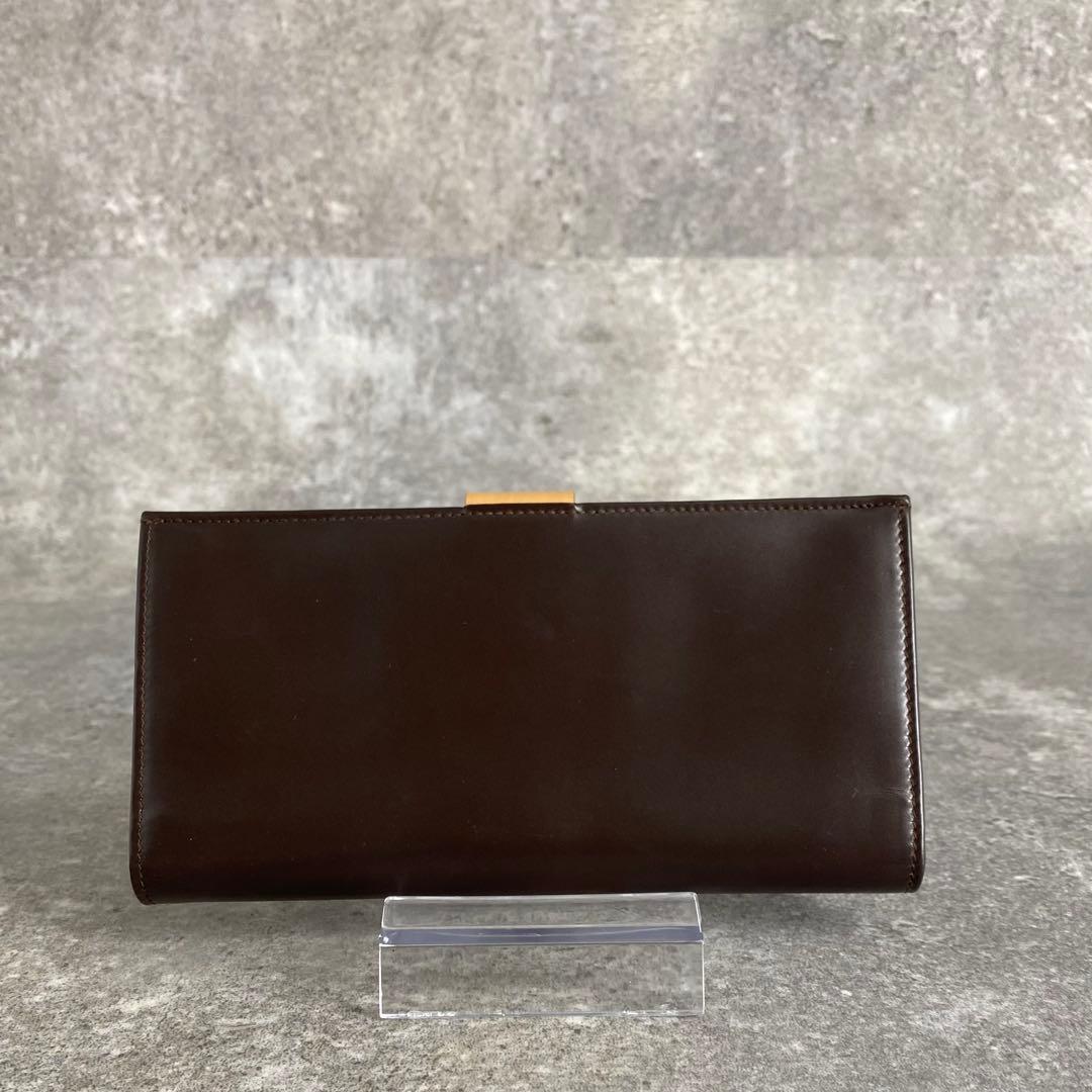 美品 フェラガモ ゴールド ガンチーニ 二つ折り 長財布 ブラウン