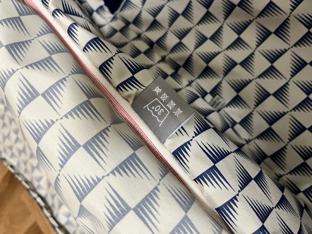 美品 Delsay デルセー 大型スーツケース（158cm以内）