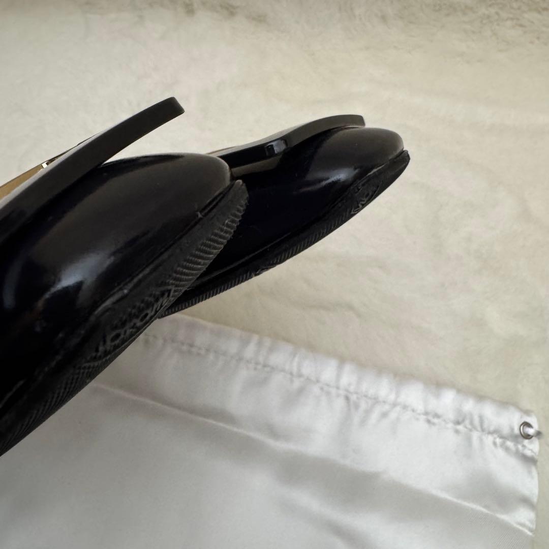 ロジェヴィヴィエ　パンプス フラットパンプス ベル ヴィヴィエ パテントレザー