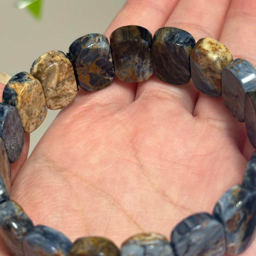 ラスト一点！ 最高級 希少 ブルーピーターサイト バングル 16mm 19cm