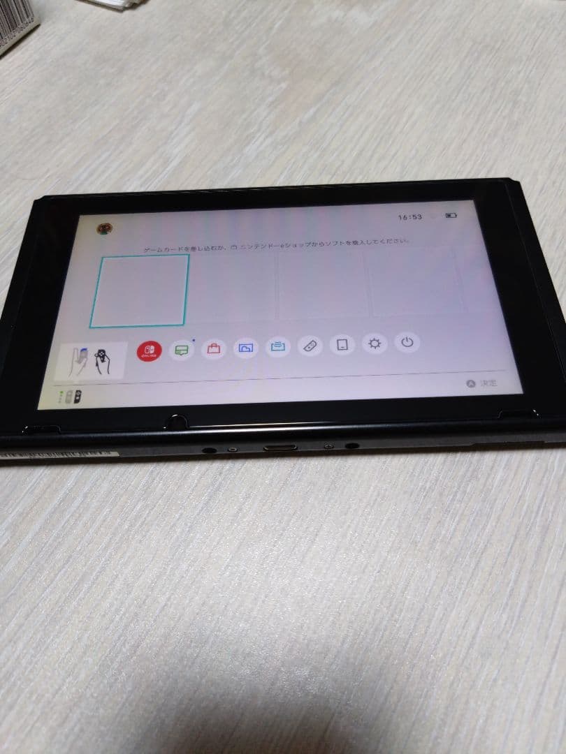 【ジャンク】Nintendo switch 本体 画面焼け、コントローラー剥げ有