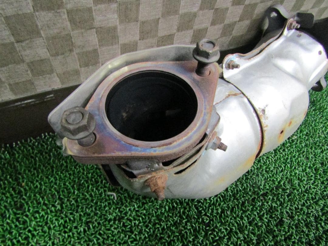 ☆送料込☆良好美品☆スバル WRX S4 純正 触媒 キャタライザー FCA71