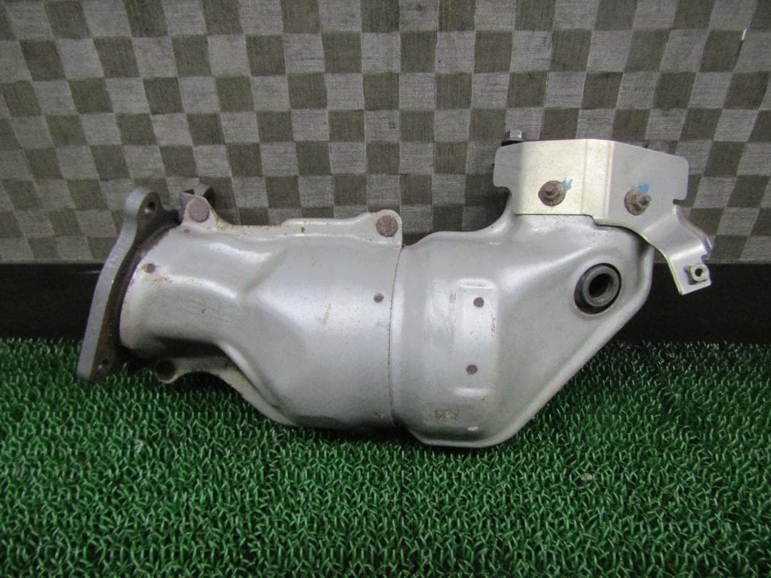 ☆送料込☆良好美品☆スバル WRX S4 純正 触媒 キャタライザー FCA71