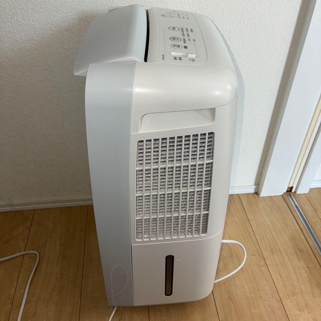 SHARP CM-N100-W 冷風 衣類乾燥 除湿機2021年製　ほぼ使用無し