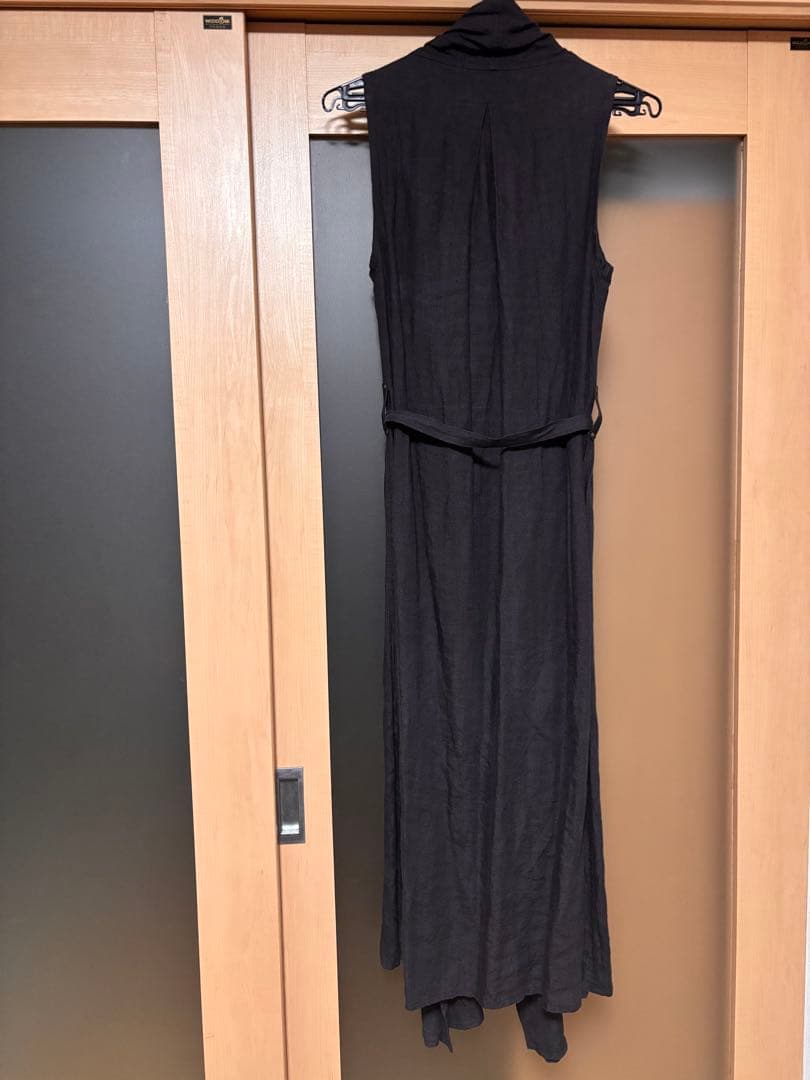 NAO 和田尚さん麻の大人服　ロングジレ　ブラック