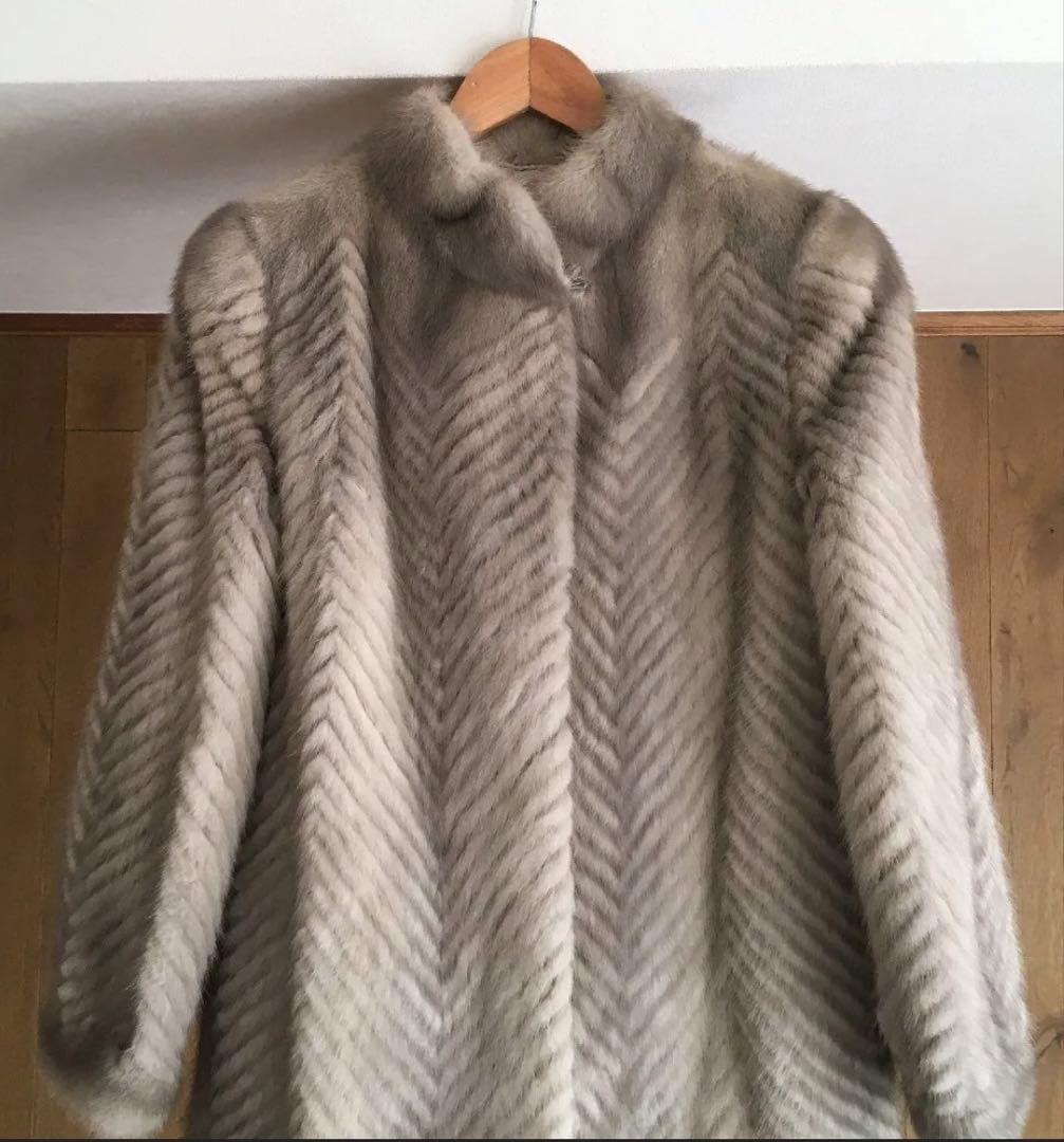 高級ミンク毛皮コート　オンワード　グレイジュ