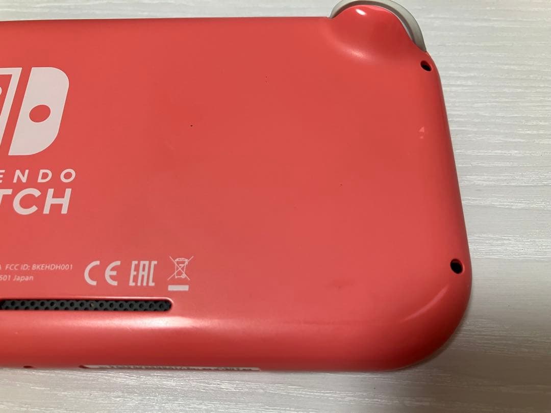 Nintendo Switch Lite 本体のみ コーラル