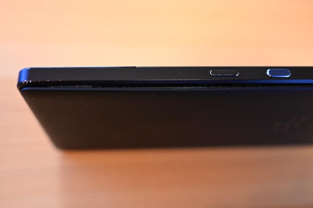 スマートフォン本体 BlackBerry KEY2