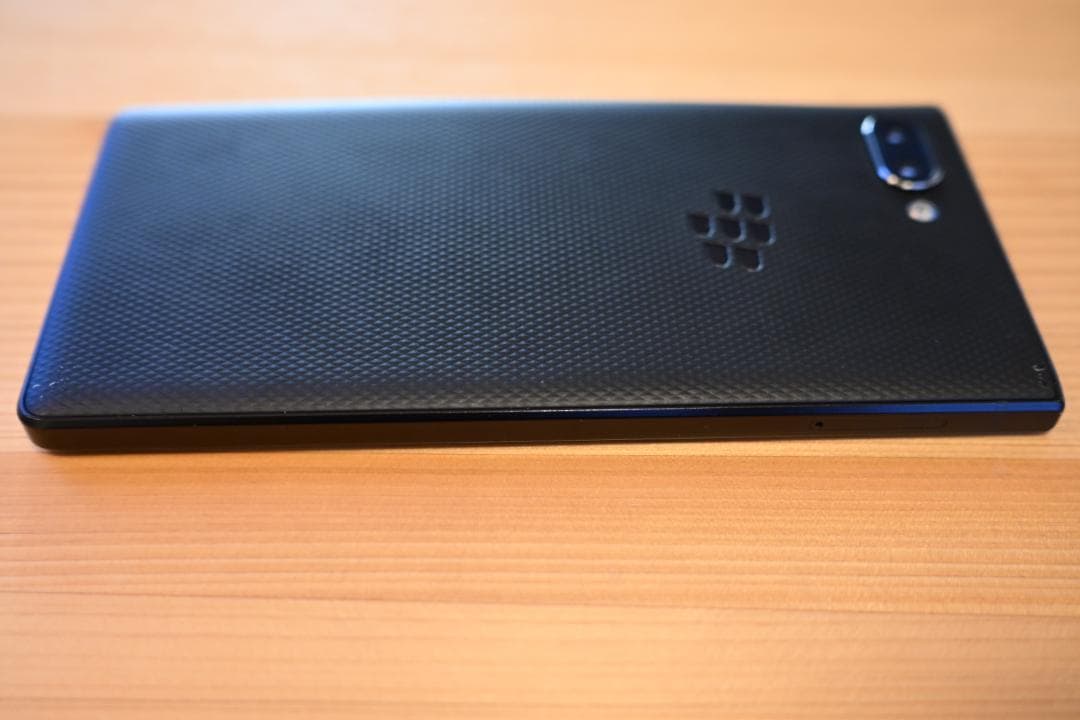 スマートフォン本体 BlackBerry KEY2