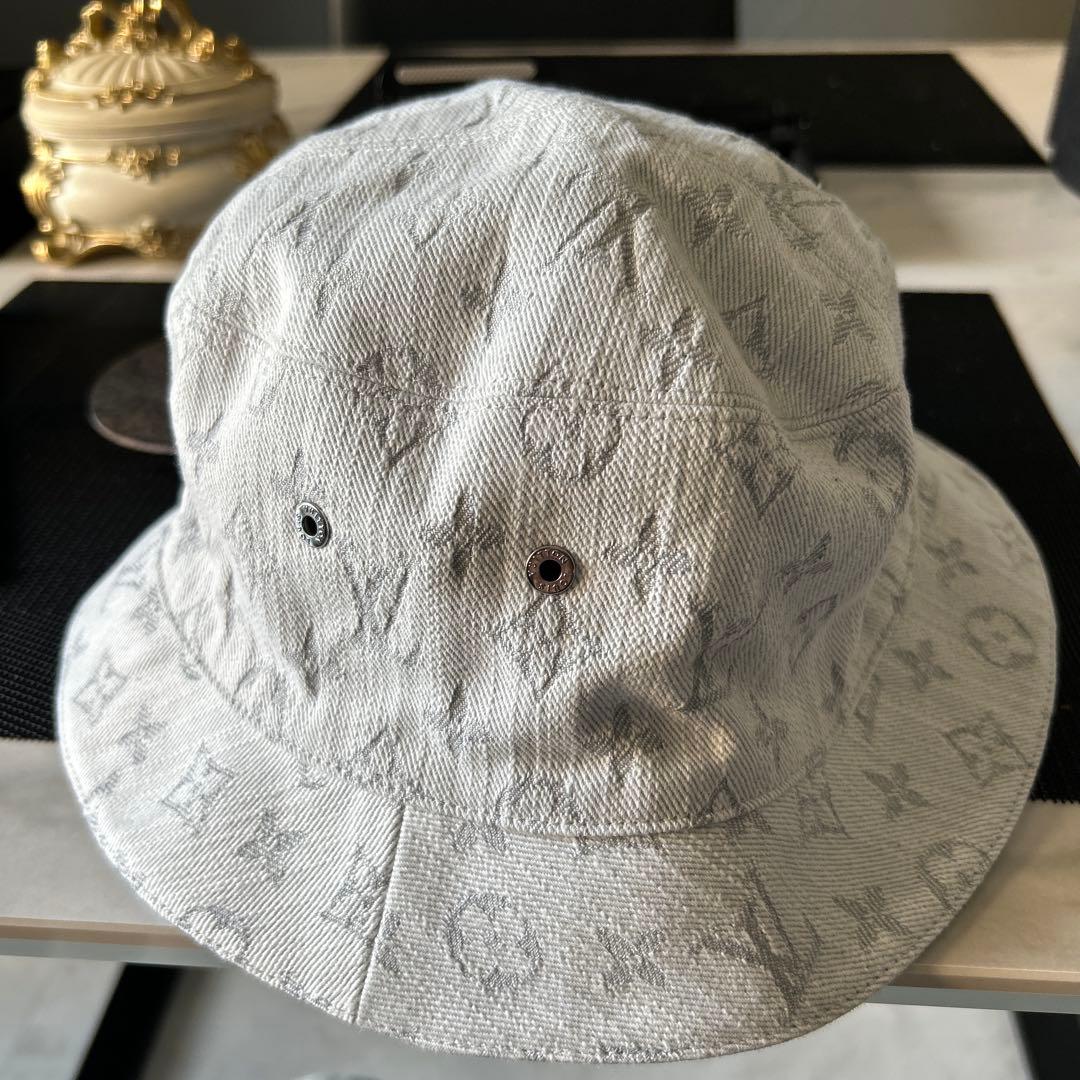 Louis Vuitton バケットハット ホワイト/グレー
