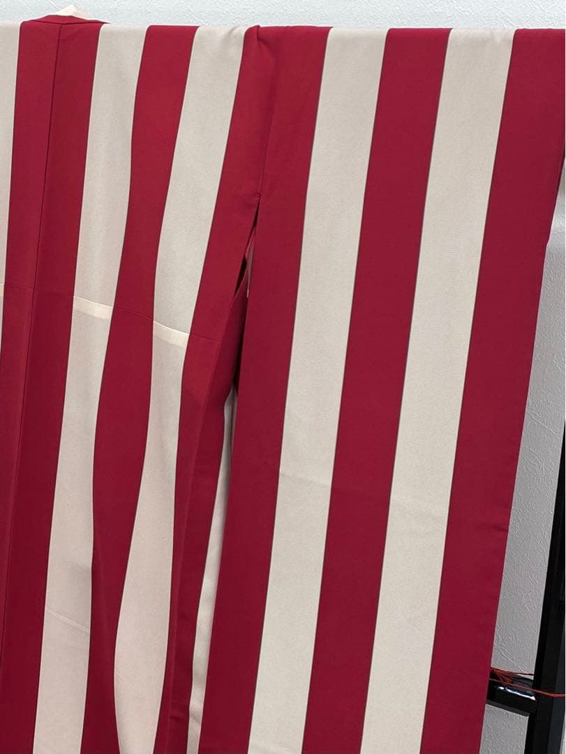 ポリエステル振袖 ストライプ柄 モダン 身丈166cm