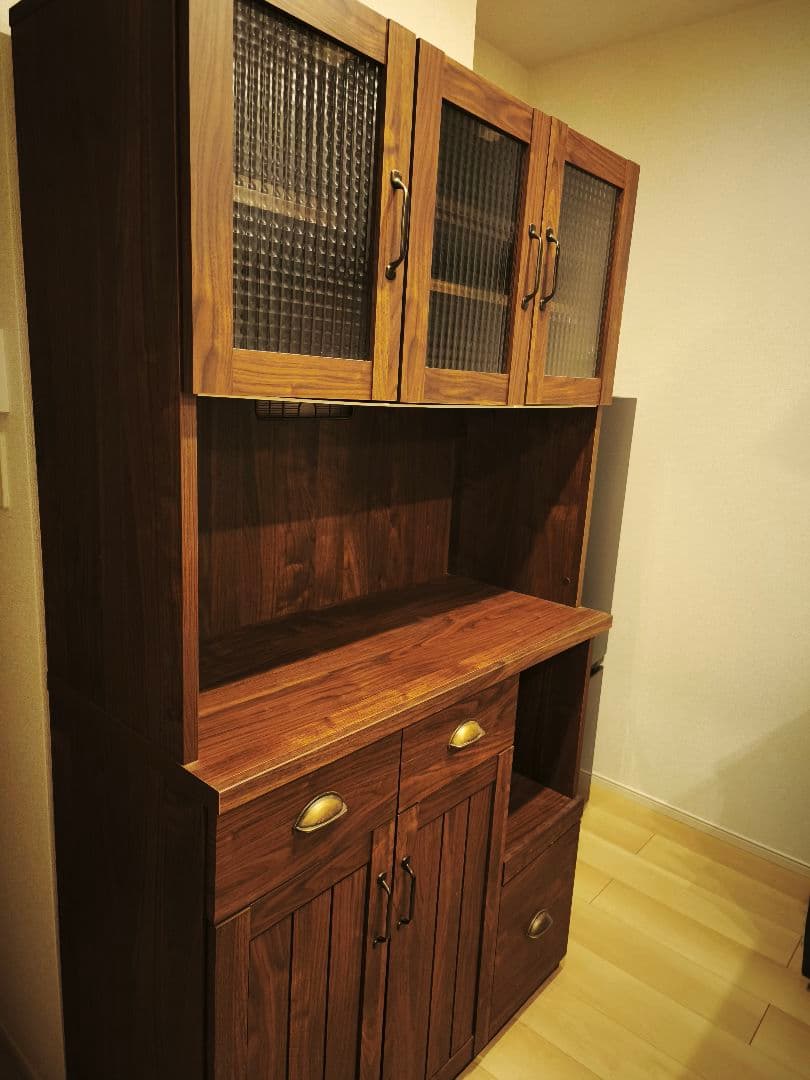 ウッド調 キッチン収納 食器棚 ガラス扉付き