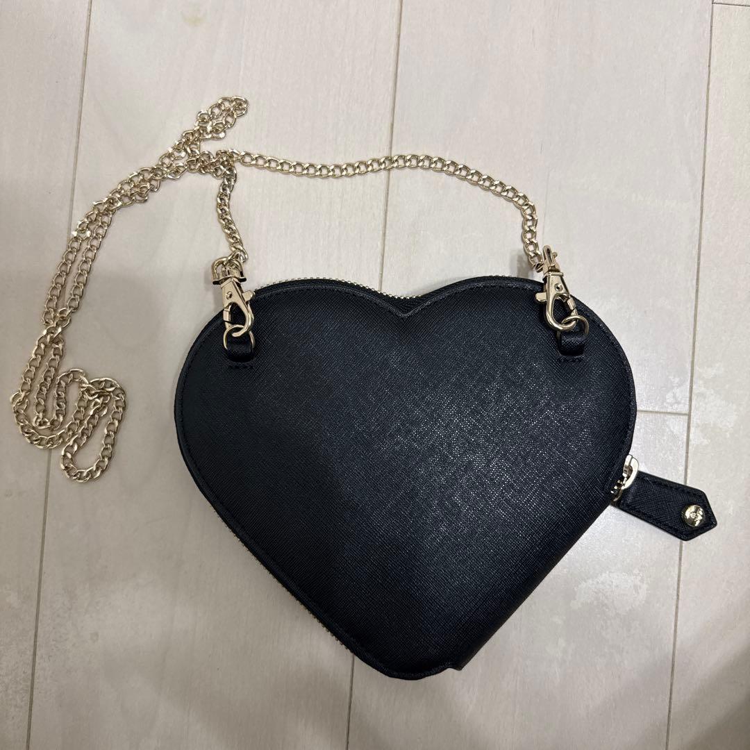 【ねこ】Vivienne Westwood ハート型ショルダーバッグ