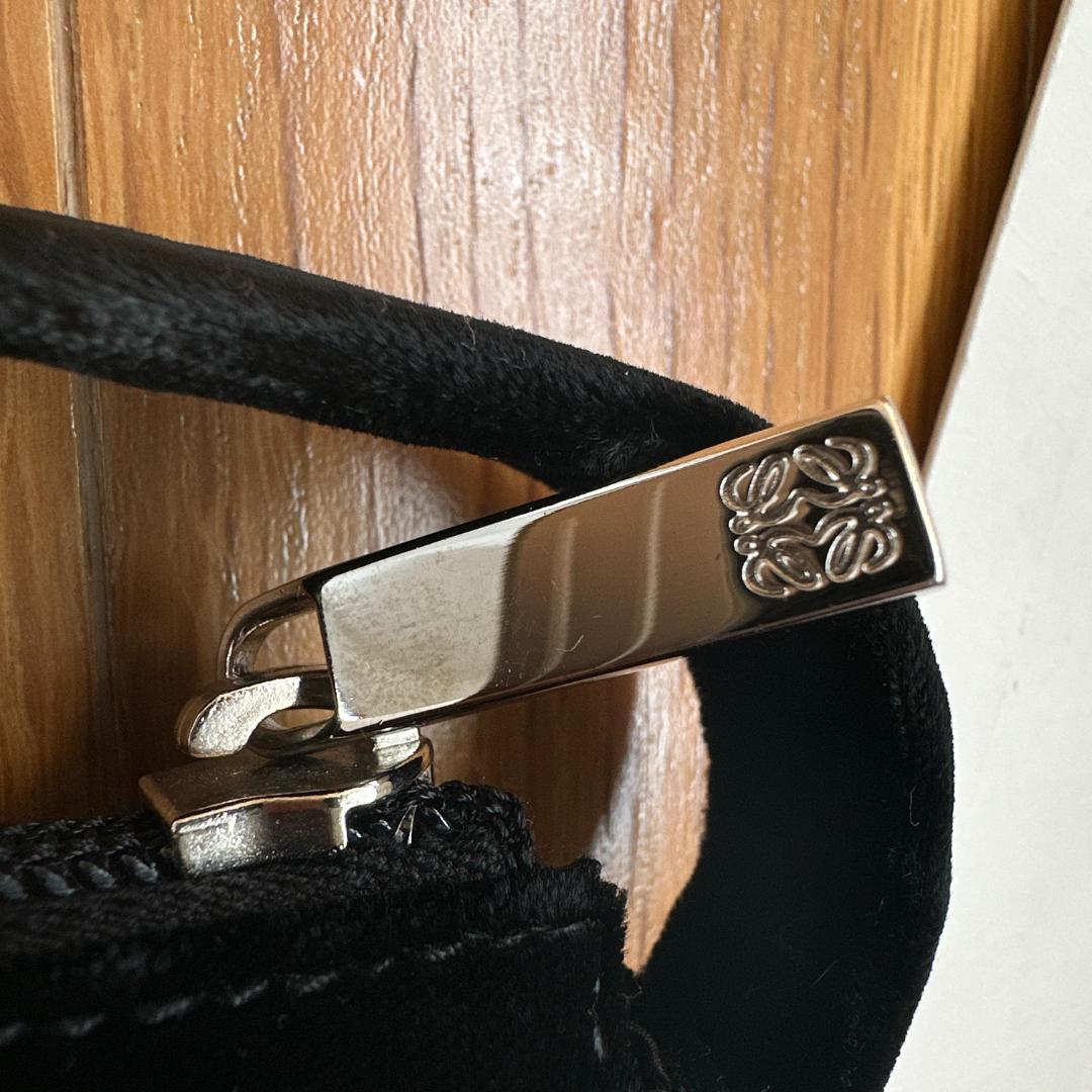LOEWE　未使用　ベロア　ワンショルダーバッグ　黒