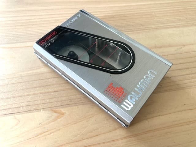 超美品 高音質 整備済完全動作品 ソニー WM-30 シルバー