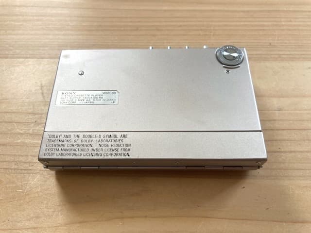 超美品 高音質 整備済完全動作品 ソニー WM-30 シルバー