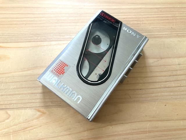 超美品 高音質 整備済完全動作品 ソニー WM-30 シルバー