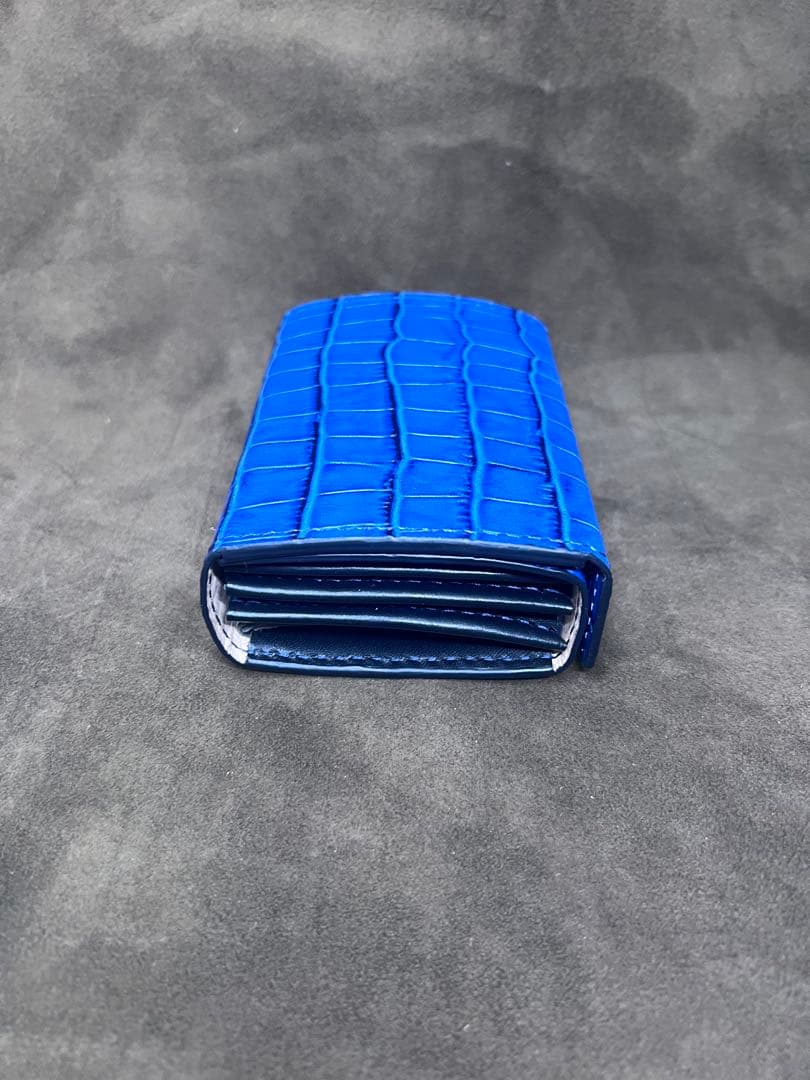 エムピウ ミッレフォッリエ　同型　革財布　クロコダイル型押しレザー