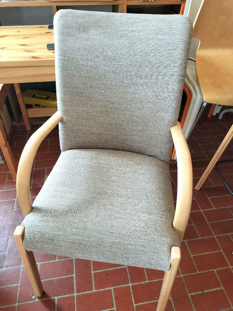 美品 ニトリ 天然木製 Dコタツチェア プライウッド アームチェア 布張り