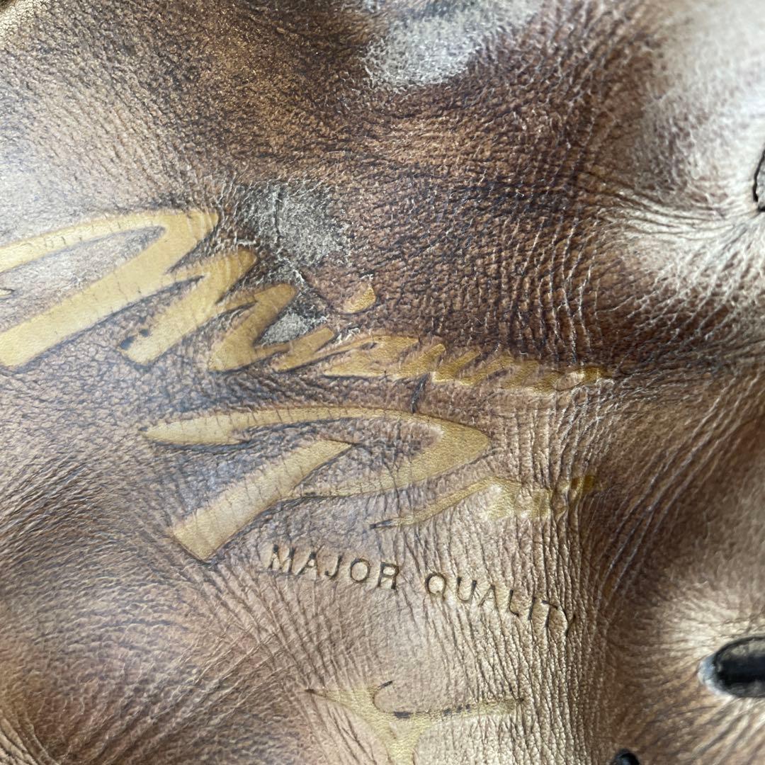 ミズノプロ硬式　内野手用グローブ