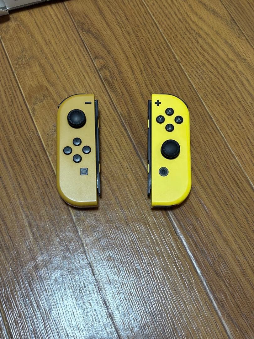 Nintendo Switch ピカチュウデザイン 128GB