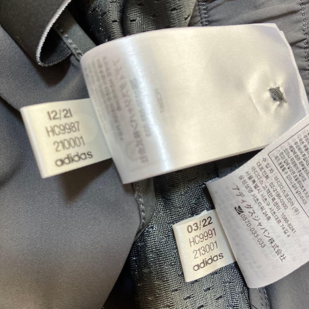 adidas アディダス　スーツ　セットアップ　ロゴ　ストレッチ　グレー　L