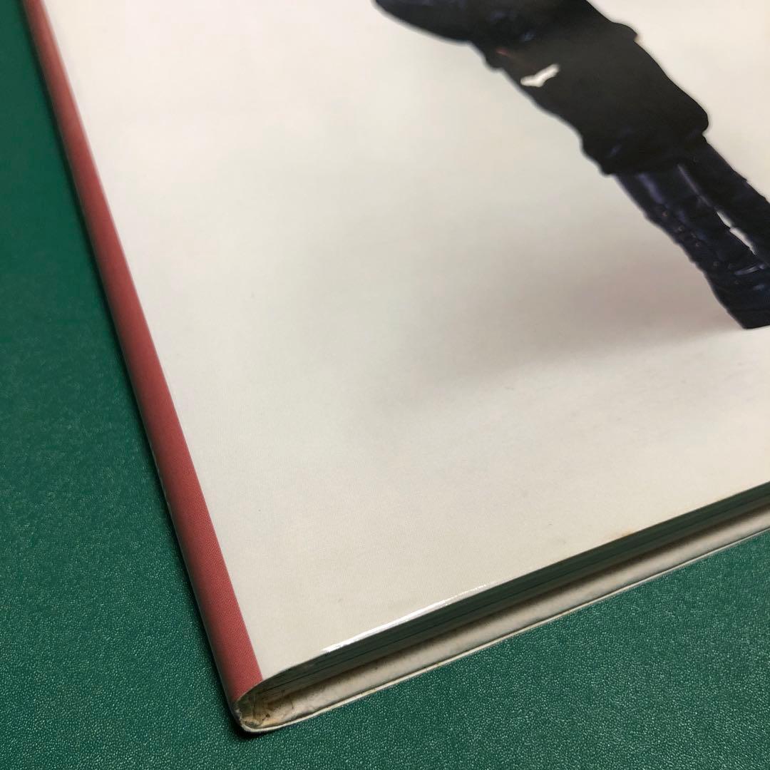 アート・デザイン・音楽 ONCE A YEAR by Axel Hoedt