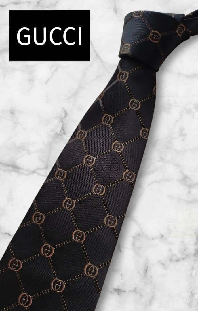 【美品】Gucci ブラック ネクタイ ロゴパターン