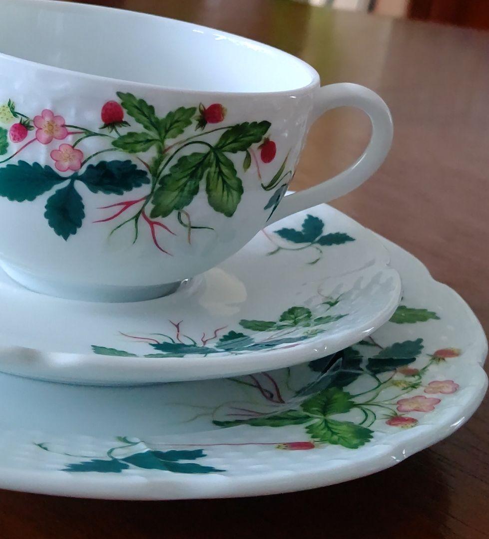 Raynaudジョルジュサンドカップ&ソーサー&プレート3点