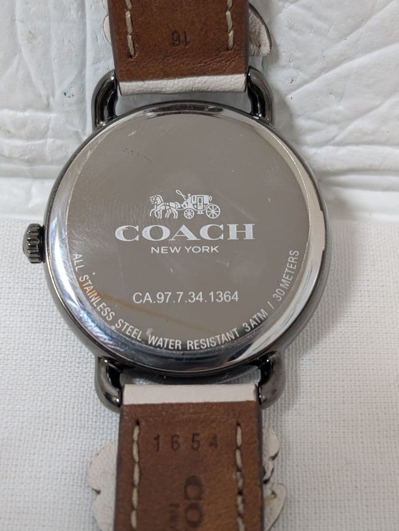 美品　COACH　腕時計　クォーツ　レディース　レザー　花柄　稼働中