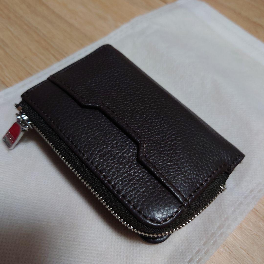 新品未使用DIESELダークブラウン キーケース P0685 X09016