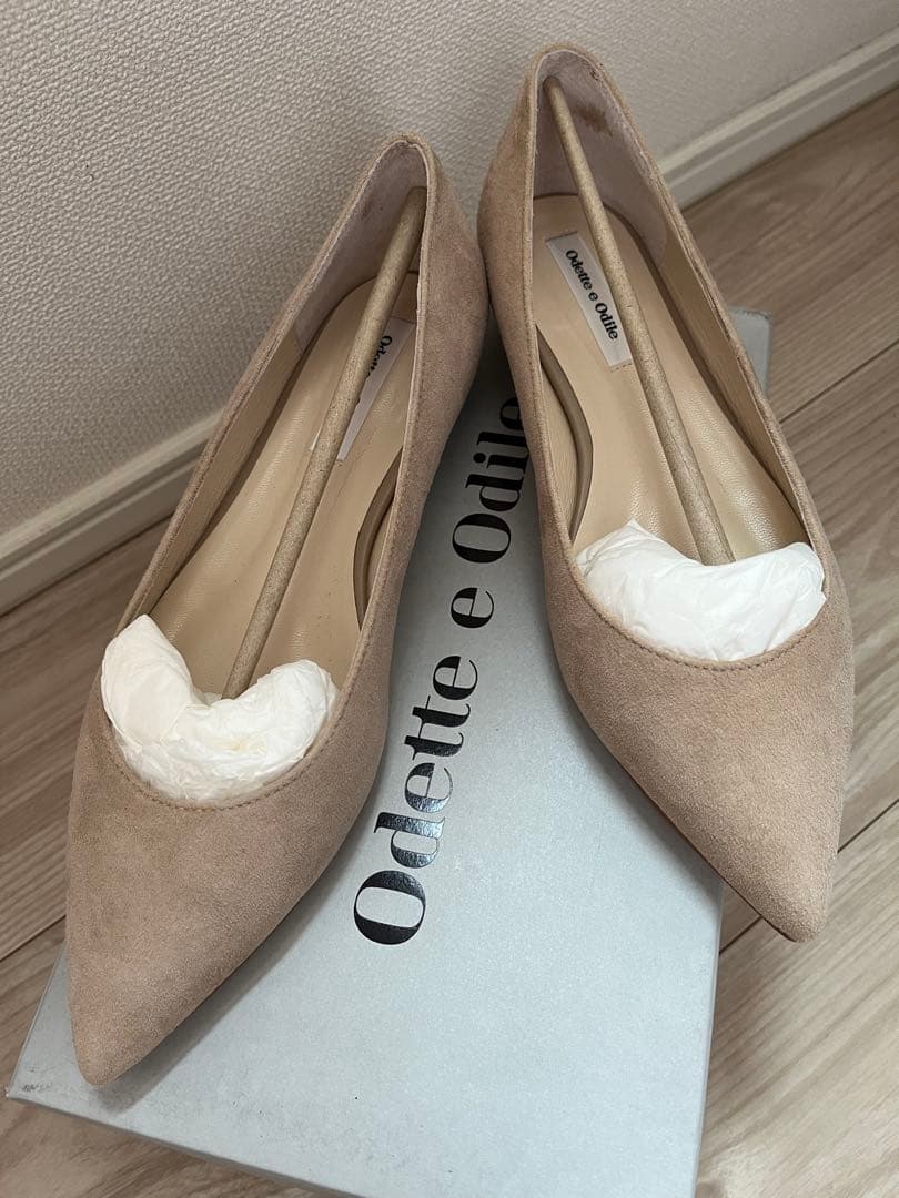 【超美品】Odette e Odile ベージュ スエード パンプス