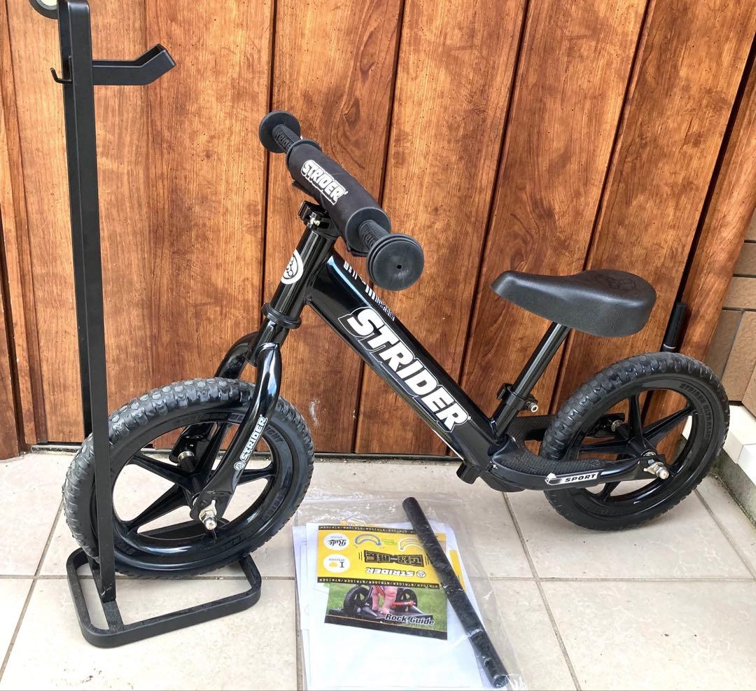 ✨美品✨ ストライダー スポーツ ブラック 12インチ スタンド等　付属品多数