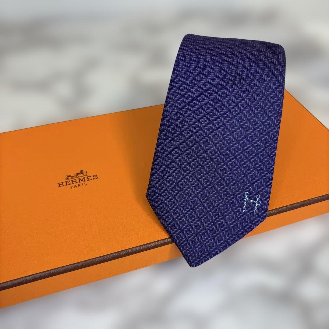 【箱付き&極美品✨】HERMES ネクタイ　パープル　紫　ファソネ　刺繍　細身